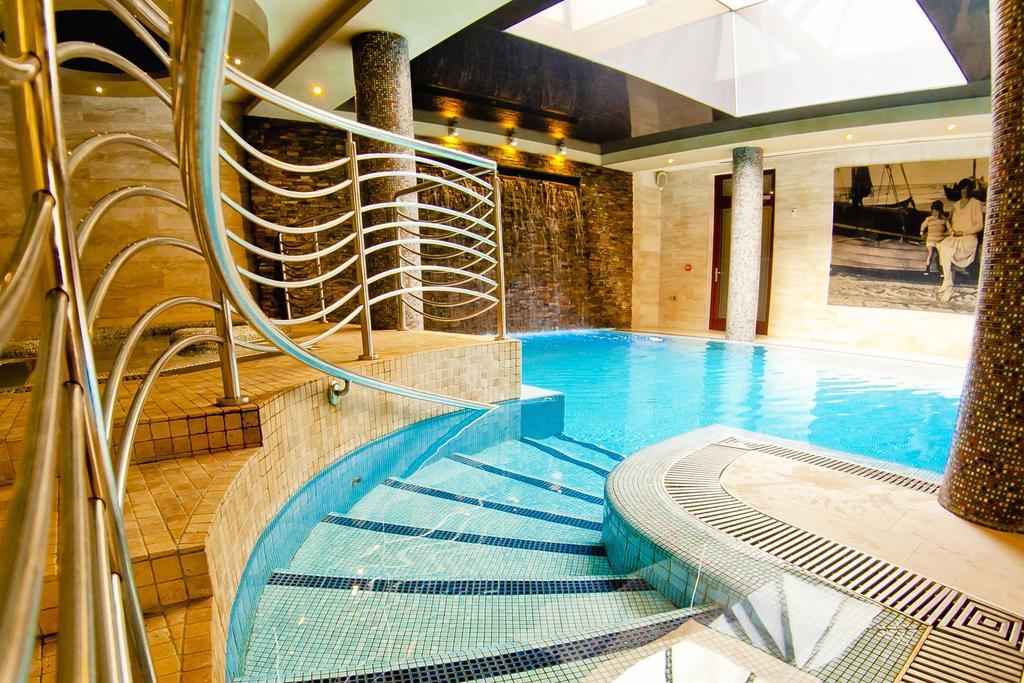 Hotel&Spa Stary Dziwnow Basen Swimming Pool Екстериор снимка