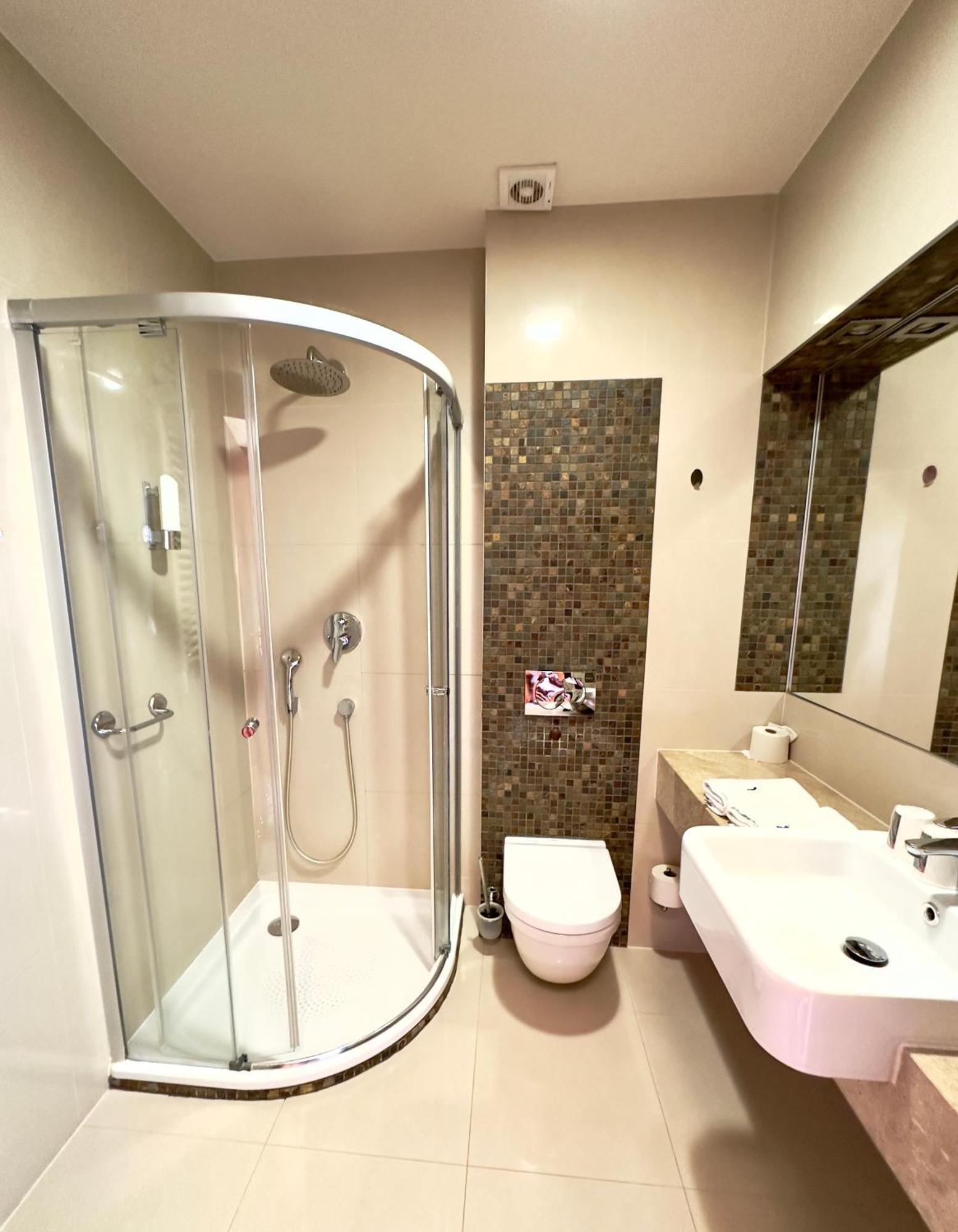 Hotel&Spa Stary Dziwnow Basen Swimming Pool Екстериор снимка