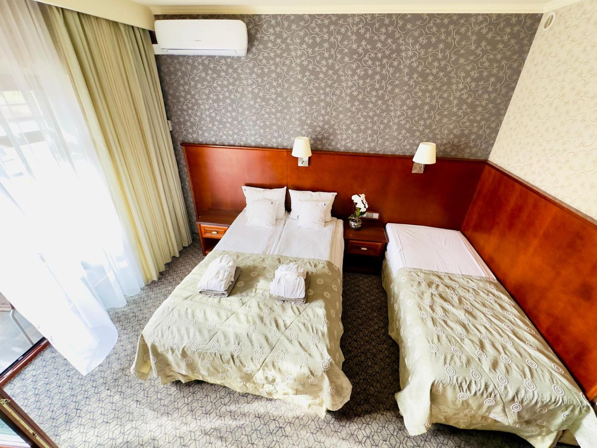 Hotel&Spa Stary Dziwnow Basen Swimming Pool Екстериор снимка